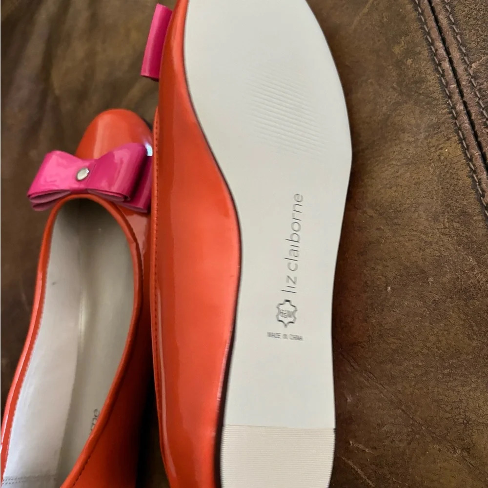 Liz Claiborne flats.  Patent leather orange and pink - Picture 4 of 6